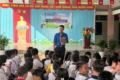 Phối hợp tổ chức sân chơi tập huấn phòng, chống đuối nước và phát quà miễn phí cho trẻ em có hoàn cảnh khó khăn năm 2026