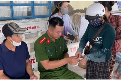 TRƯỜNG TIỂU HỌC VĨNH PHONG 1 TĂNG CƯỜNG TUYÊN TRUYỀN, VẬN ĐỘNG PHỤ HUYNH THỰC HIỆN CẤP CĂN CƯỚC CHO HỌC SINH