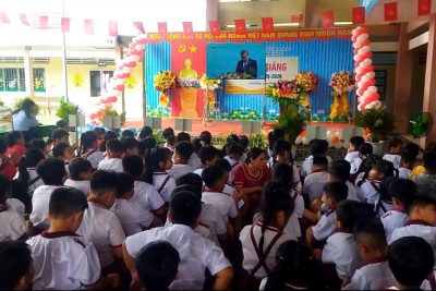 Học sinh trường TH Vĩnh Phong 1 rộn ràng, tưng bừng khai giảng năm học 2025-2026 Học sinh trường TH Vĩnh Phong 1 rộn ràng, tưng bừng khai giảng năm học 2025-2026