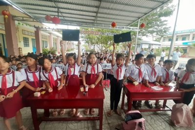 Trường TH Vĩnh Phong 1 tổ chức cuộc thi tìm hiểu về luật An toàn giao thông dành cho học sinh