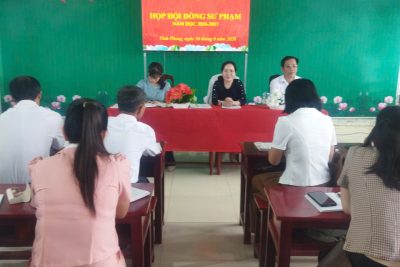 TRƯỜNG TIỂU HỌC VĨNH PHONG 1 TỔ CHỨC PHIÊN HỌP HỘI ĐỒNG SƯ PHẠM ĐẦU TIÊN SAU SẮP XẾP